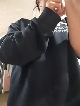 Snapshot of Valentina_Squirt- chatting on October 2025 10:12:02 AM Valentina Squirt- online show from October 2025 10:12:02 AM