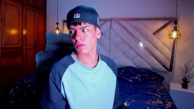 kevienmiet online show from September 2025 11:15:01 AM