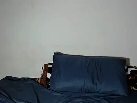 Snapshot of DirtyDesireX01 chatting on September 2025 06:35:01 PM DirtyDesireX01 online show from September 2025 06:35:01 PM
