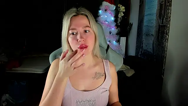 stefany and bettany online show from January 2026 04:27:01 AM