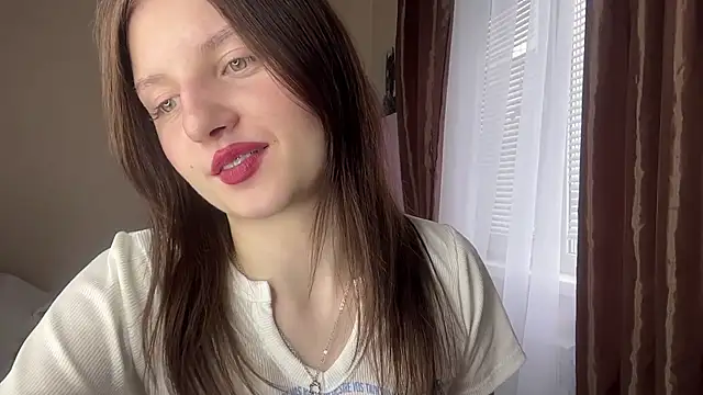 JanellHousen online show from May 2026 05:05:02 AM