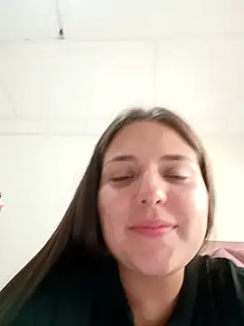 EmiilySttone online show from October 2025 03:41:01 PM