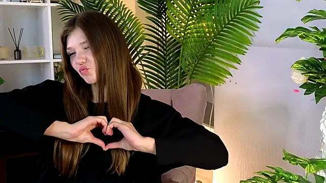 ClaireMcdargh online show from October 2025 03:40:01 PM