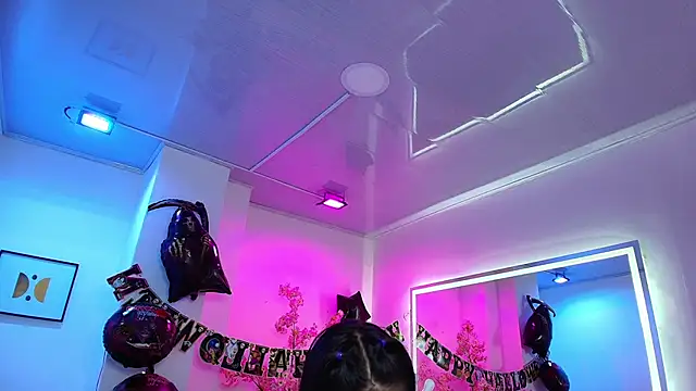 Gabriela milani online show from October 2025 11:55:01 AM