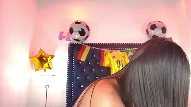 Gabriela milani online show from June 2026 07:13:01 PM