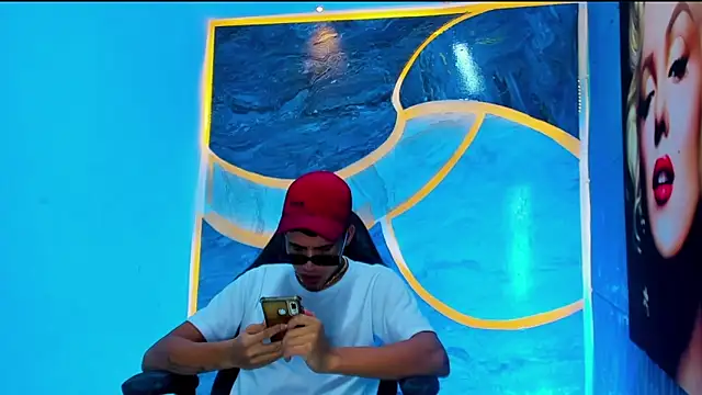 Snapshot of The_Boy_King chatting on September 2025 12:54:01 PM The Boy King online show from September 2025 12:54:01 PM