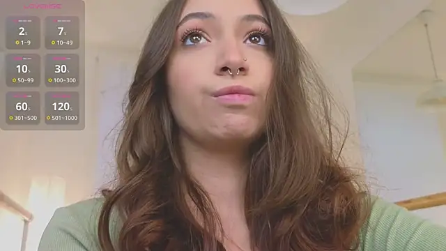 Snapshot of slow_flower chatting on October 2025 12:28:02 PM slow flower online show from October 2025 12:28:02 PM