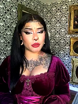 Snapshot of Succubus_Vampira chatting on October 2025 05:21:02 PM Succubus Vampira online show from October 2025 05:21:02 PM