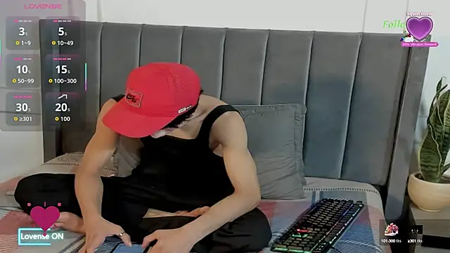 Snapshot of luxuryheaven_8 chatting on October 2025 08:06:02 PM luxuryheaven 8 online show from October 2025 08:06:02 PM