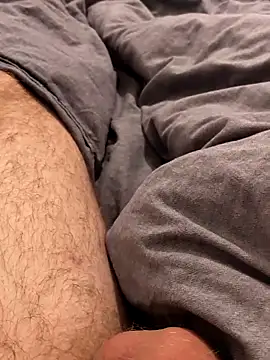 Snapshot of Amateur_Callboy chatting on October 2025 05:26:02 PM Amateur Callboy online show from October 2025 05:26:02 PM