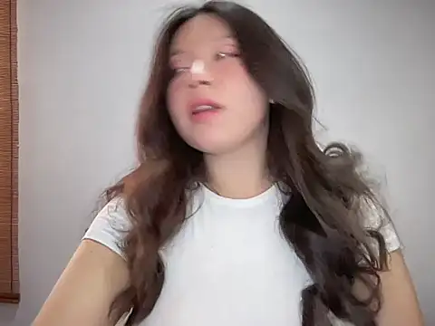 Rachel James   online show from November 2025 06:01:01 PM