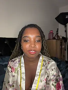 Snapshot of Lexi_Locs chatting on October 2025 09:13:02 PM Lexi Locs online show from October 2025 09:13:02 PM