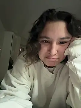 Luisaa rosee online show from December 2025 01:36:01 AM