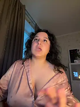 Luisaa rosee online show from July 2026 06:25:02 PM