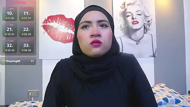 Snapshot of Neesha__ chatting on October 2025 07:43:01 PM Neesha online show from October 2025 07:43:01 PM