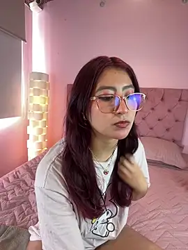 saramooon online show from October 2025 01:07:01 PM