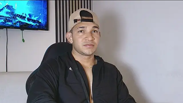 Snapshot of venedic_bull chatting on March 2026 09:30:02 PM venedic bull online show from March 2026 09:30:02 PM