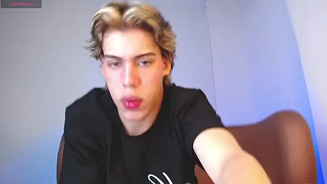 Lucian grey online show from November 2025 05:10:01 AM