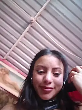 lizethavila online show from February 2026 07:36:01 PM