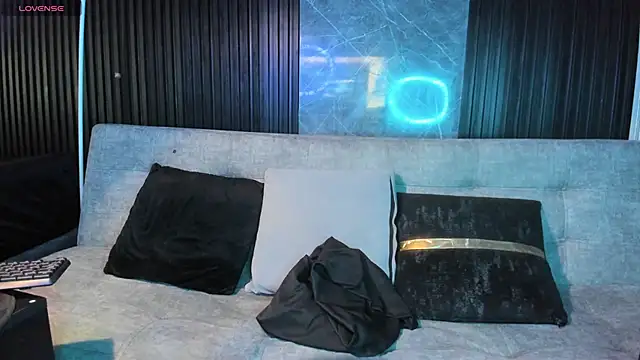 cloemorningstar online show from October 2025 04:42:02 PM