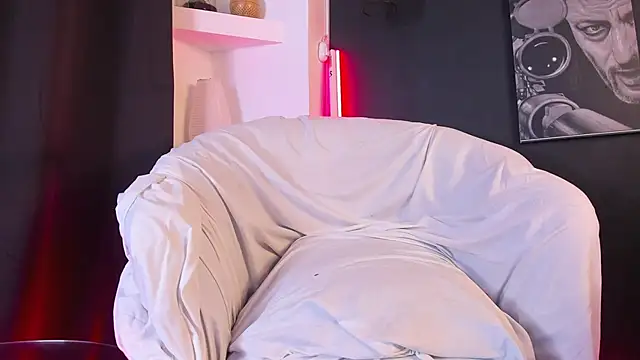 cloemorningstar online show from December 2025 08:05:02 PM