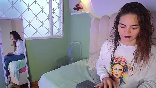 BiancaLuxx  online show from March 2026 12:09:01 PM