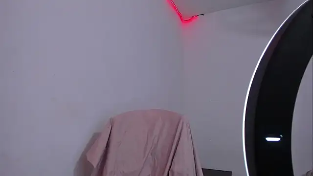 Snapshot of Lia0109 chatting on December 2025 08:09:02 AM Lia0109 online show from December 2025 08:09:02 AM