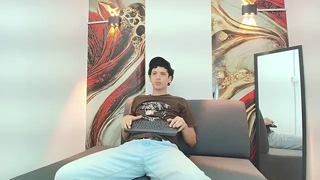 Snapshot of ISRAEL_GRAY chatting on October 2025 07:26:02 PM ISRAEL GRAY online show from October 2025 07:26:02 PM