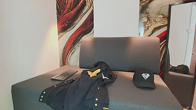 Snapshot of ISRAEL_GRAY chatting on November 2025 12:39:02 PM ISRAEL GRAY online show from November 2025 12:39:02 PM