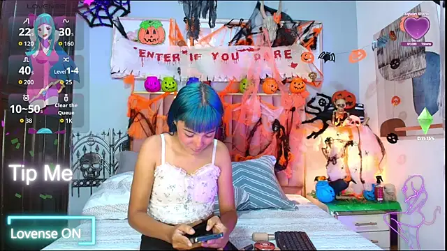 Snapshot of ElektraBlue chatting on October 2025 08:46:02 PM ElektraBlue online show from October 2025 08:46:02 PM