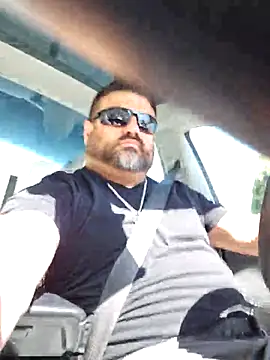 Roddog18 online show from April 2026 05:18:01 PM
