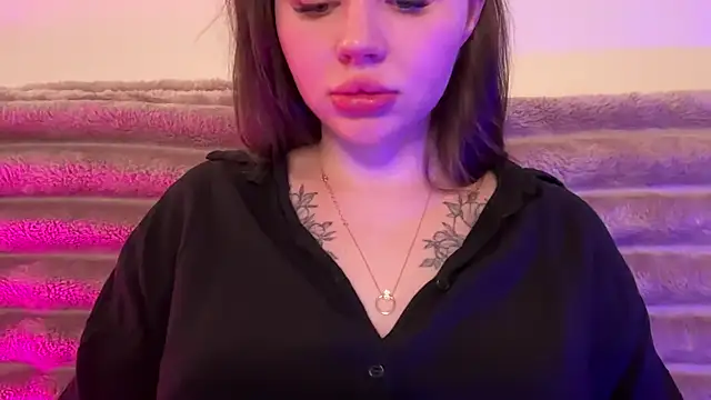 AlmaryKim online show from May 2026 08:03:02 PM
