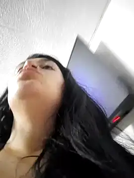 Snapshot of alejitasweet chatting on October 2025 02:25:02 AM alejitasweet online show from October 2025 02:25:02 AM