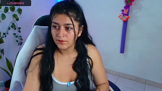 alejitasweet online show from February 2026 02:27:02 AM