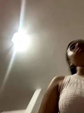 Snapshot of Brianna_bunny05 chatting on November 2025 03:28:01 AM Brianna bunny05 online show from November 2025 03:28:01 AM