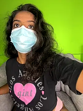 Snapshot of SukiyamaAsia chatting on October 2025 07:40:02 AM SukiyamaAsia online show from October 2025 07:40:02 AM