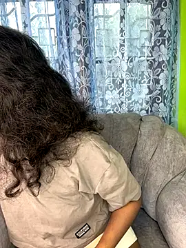 Snapshot of SukiyamaAsia chatting on October 2025 07:09:01 AM SukiyamaAsia online show from October 2025 07:09:01 AM