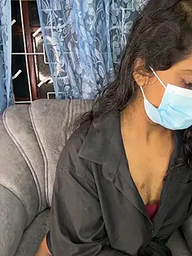 Snapshot of SukiyamaAsia chatting on October 2025 04:18:01 PM SukiyamaAsia online show from October 2025 04:18:01 PM