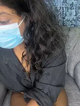 Snapshot of SukiyamaAsia chatting on November 2025 07:03:01 PM SukiyamaAsia online show from November 2025 07:03:01 PM