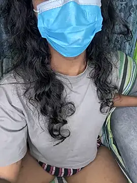 Snapshot of SukiyamaAsia chatting on February 2026 04:37:02 PM SukiyamaAsia online show from February 2026 04:37:02 PM