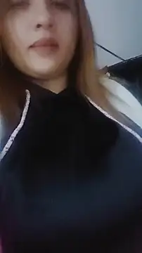 Snapshot of EvelynVega0 chatting on November 2025 09:53:01 PM EvelynVega0 online show from November 2025 09:53:01 PM