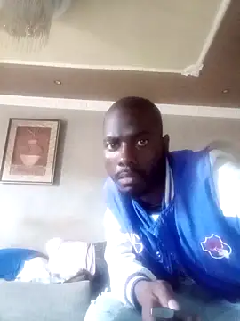 Snapshot of biGgslong01 chatting on April 2026 10:20:02 AM biGgslong01 online show from April 2026 10:20:02 AM