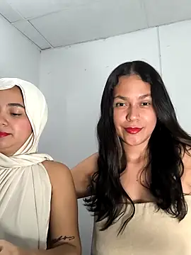 Snapshot of Nadia_hasbun chatting on November 2025 09:38:02 PM Nadia hasbun online show from November 2025 09:38:02 PM