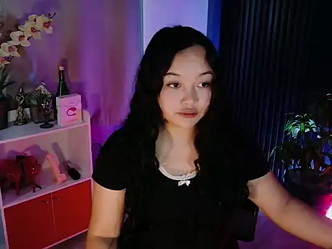 Snapshot of UrFavouriteCravings chatting on February 2026 02:16:01 AM UrFavouriteCravings online show from February 2026 02:16:01 AM