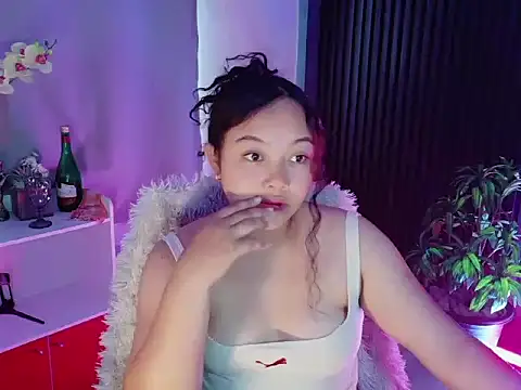 Snapshot of UrFavouriteCravings chatting on March 2026 02:14:02 AM UrFavouriteCravings online show from March 2026 02:14:02 AM