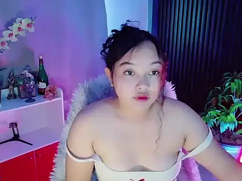 Snapshot of UrFavouriteCravings chatting on March 2026 02:29:02 AM UrFavouriteCravings online show from March 2026 02:29:02 AM