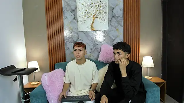 VERY HOT GUYS online show from February 2026 02:35:01 PM
