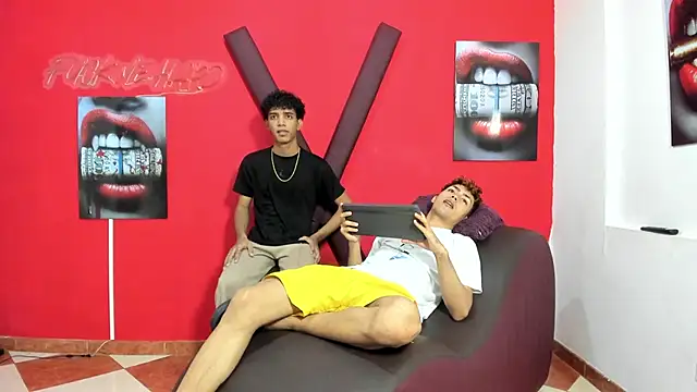 VERY HOT GUYS online show from April 2026 07:18:02 PM