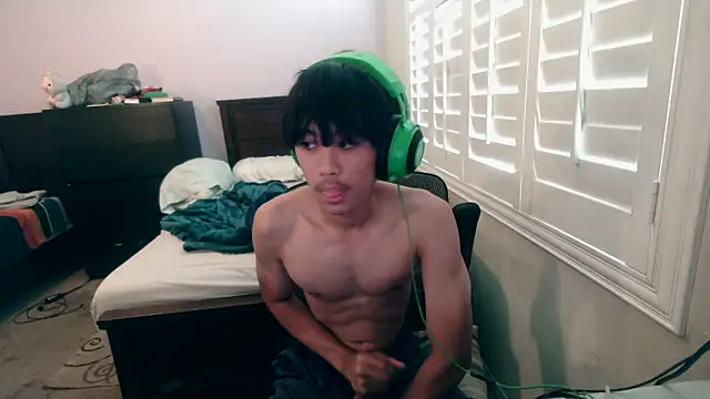 Snapshot of youngasianboy2007 chatting on October 2025 05:00:01 PM youngasianboy2007 online show from October 2025 05:00:01 PM