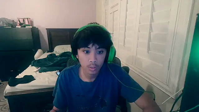 Snapshot of youngasianboy2007 chatting on October 2025 05:11:02 AM youngasianboy2007 online show from October 2025 05:11:02 AM